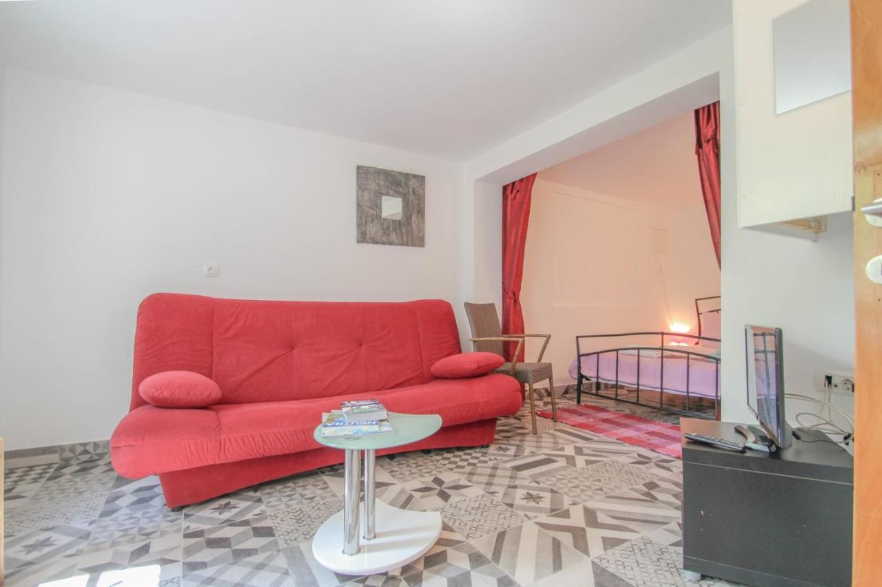 Carla Guest House Novigrad Istria Exterior foto
